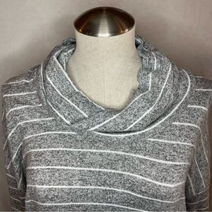 BKE striped long sleeve. Size Xtra-Small